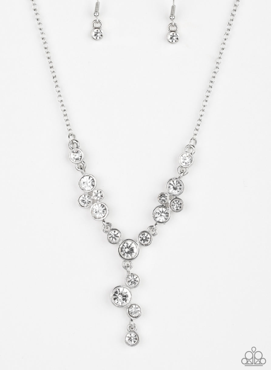 Paparazzi Five-Star Starlet - White