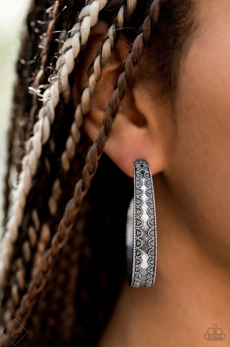 Textured Treasure
- Silver
