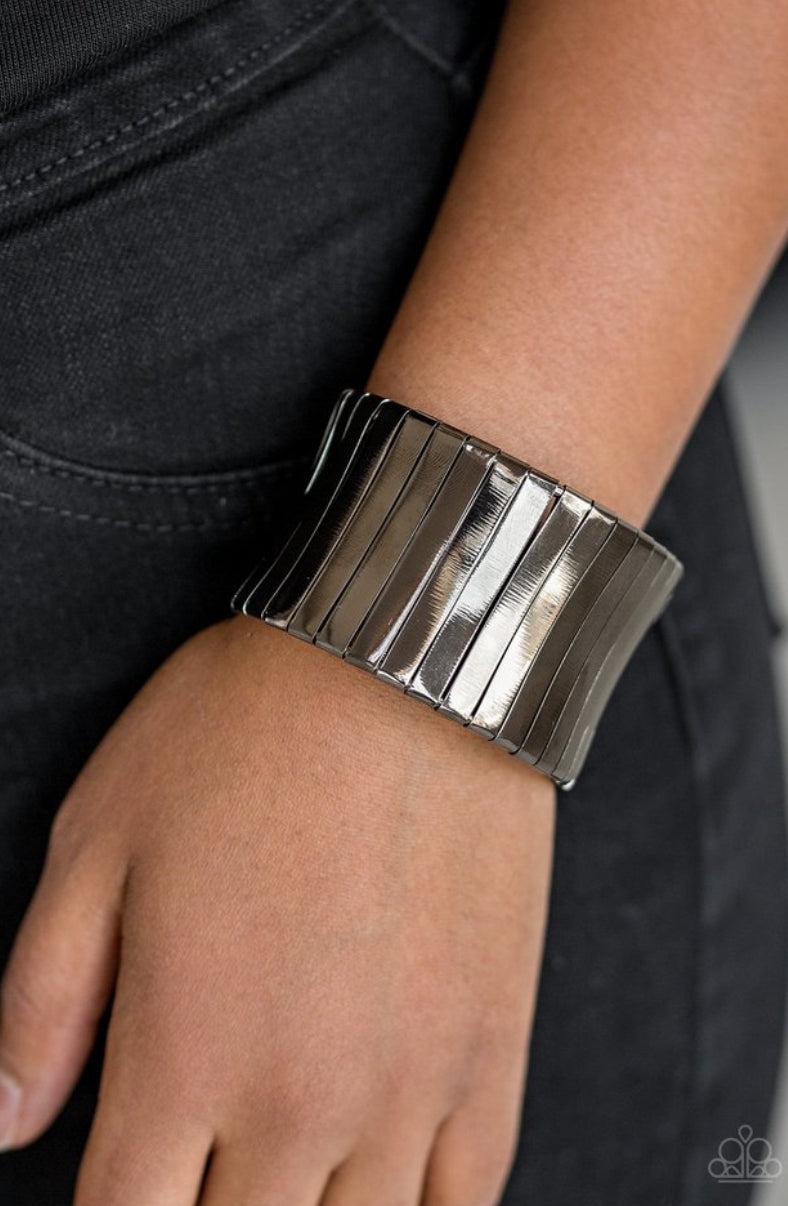 Urban Uptrend - Black
