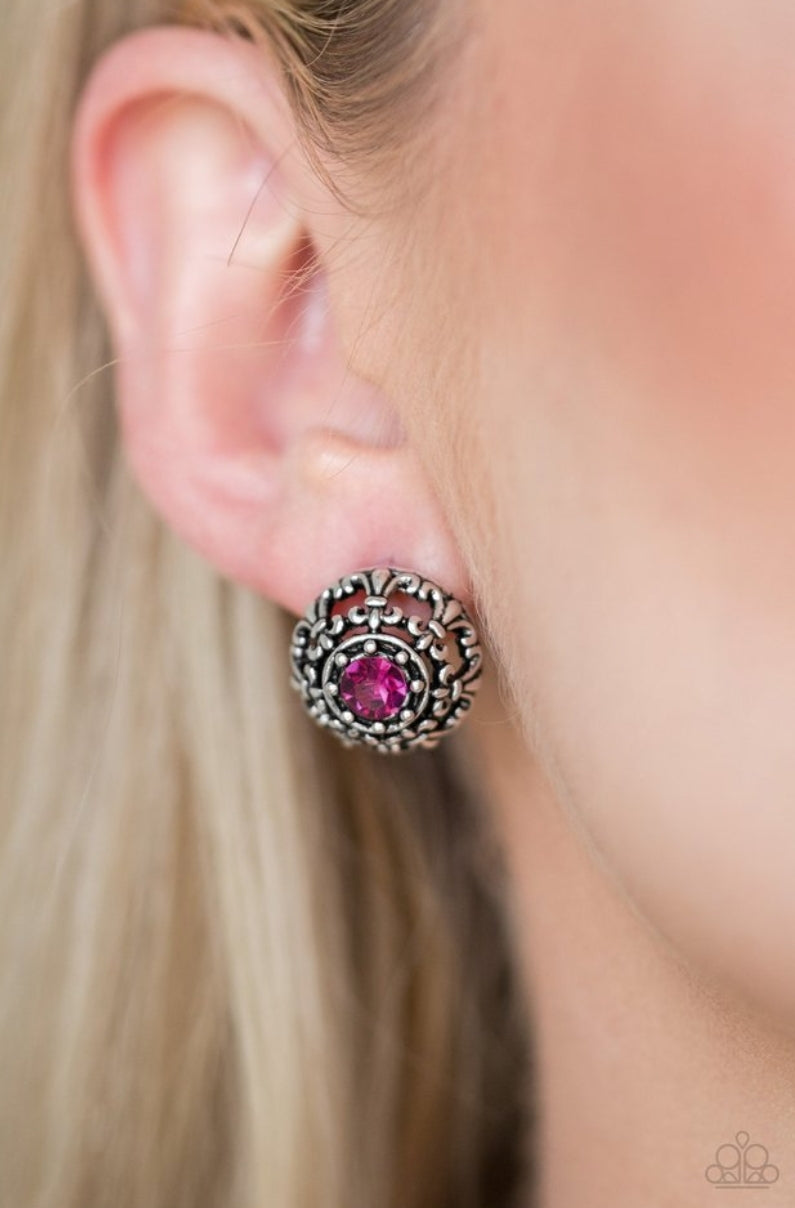 Courtly Courtliness - Pink