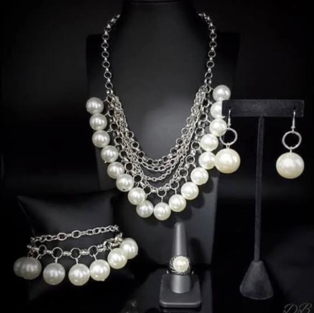 Fiercely 5th Avenue Complete Trend Blend 0919