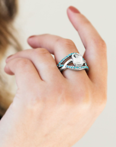 Bling It On! - Blue