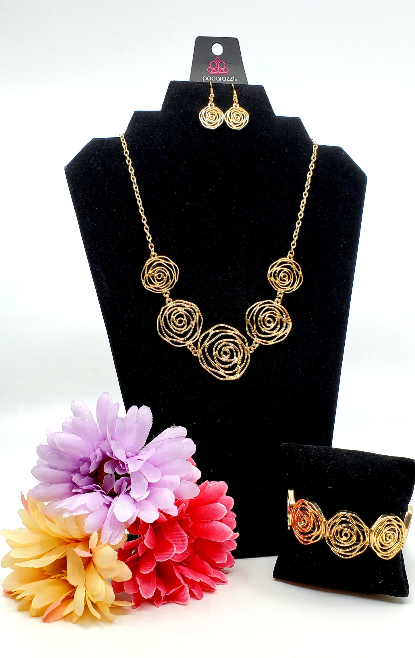 SET:  Rosy Rosette (Necklace) and Beat Around The ROSEBUSH
(Bracelet) - Gold