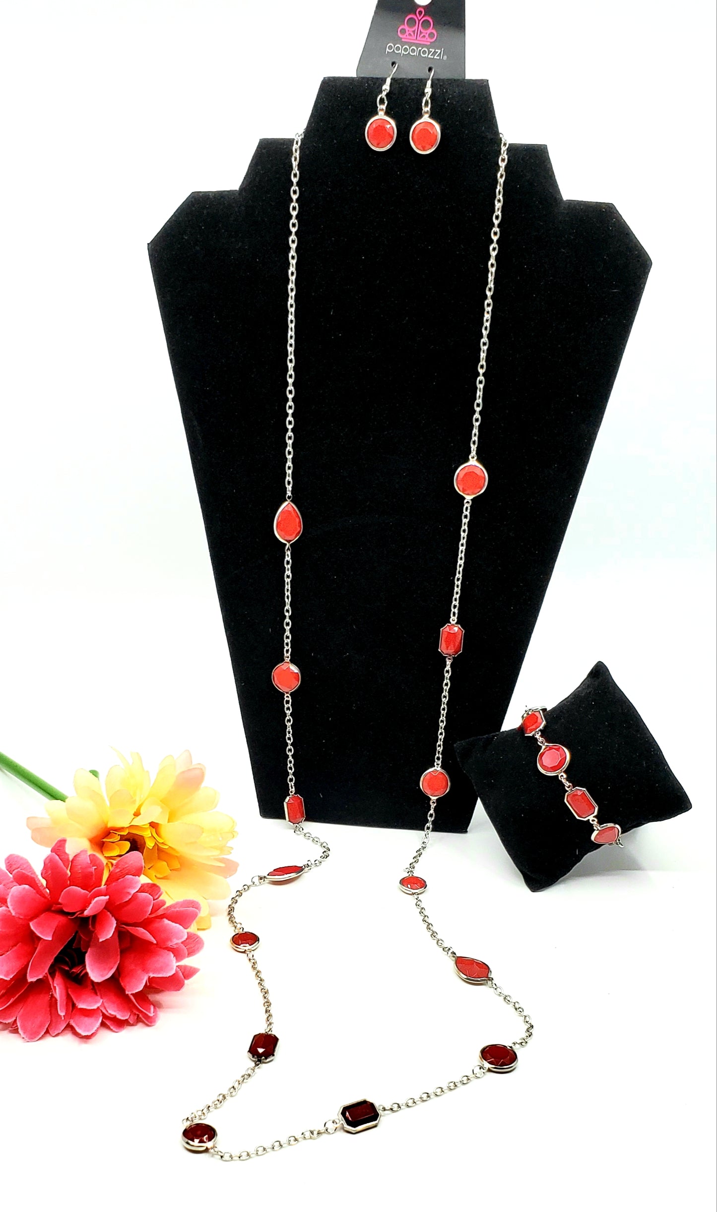 SET: Carefree Spirit(Bracelet) and Color Me Carefree(Necklace) - Red