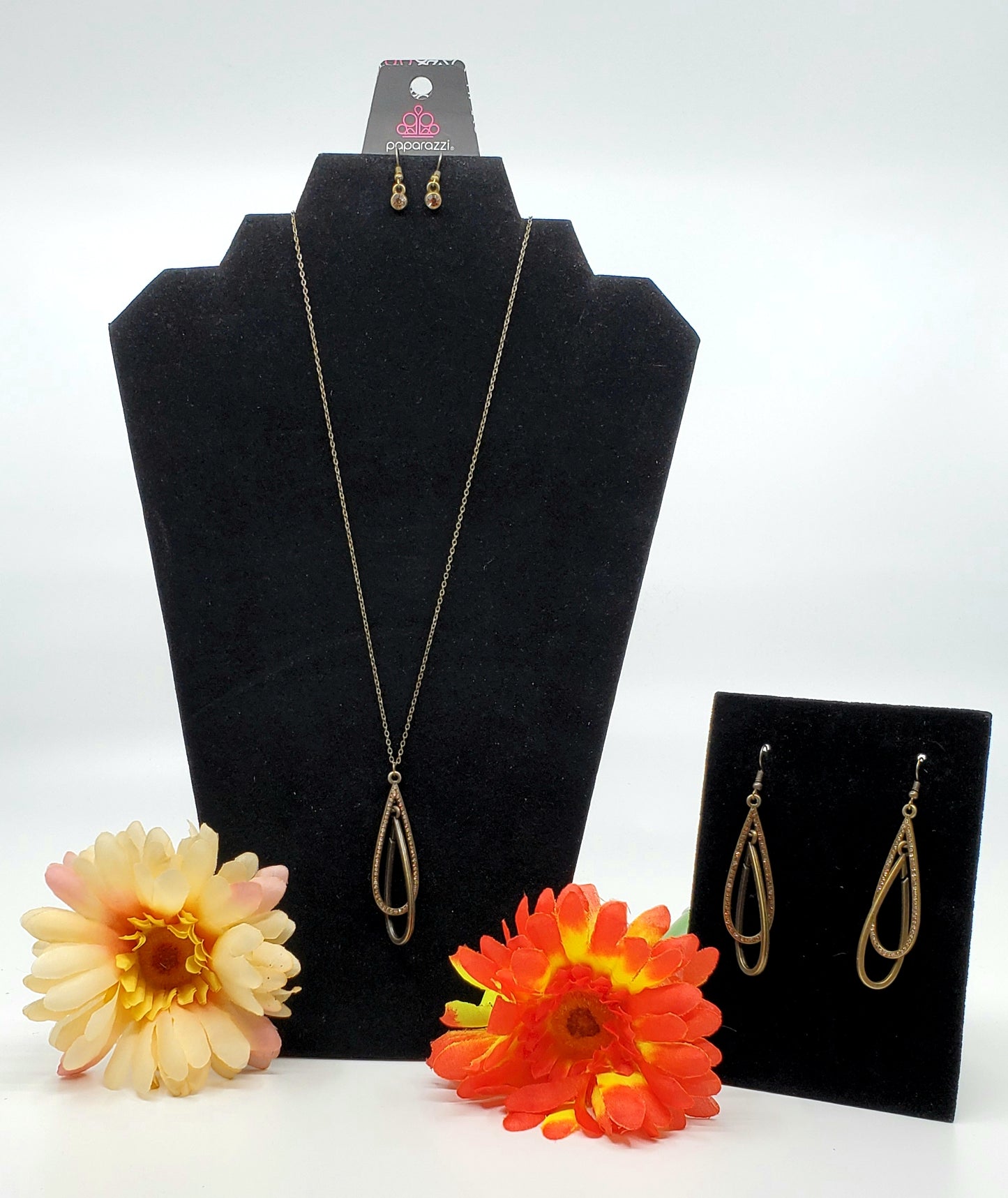 SET: Spotlight Splendor (Earring) and  Step Into The Spotlight (Necklace) - Brass