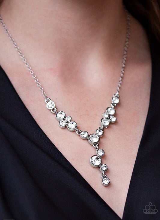 Paparazzi Five-Star Starlet - White